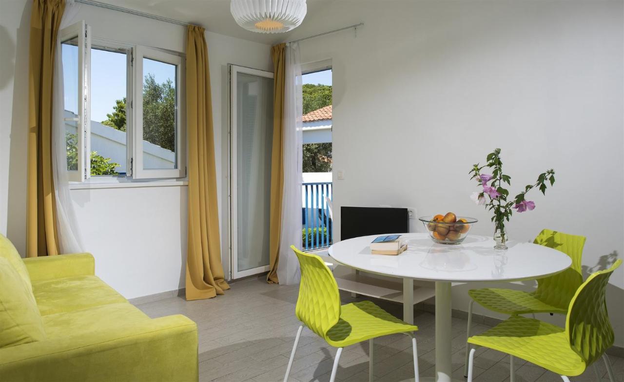 Aminess Vival Port9 Residence Korcula Town Exterior photo
