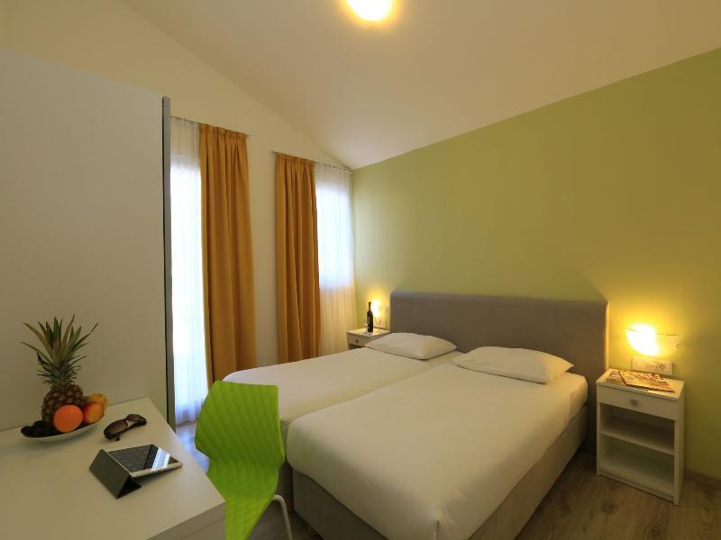 Aminess Vival Port9 Residence Korcula Town Exterior photo